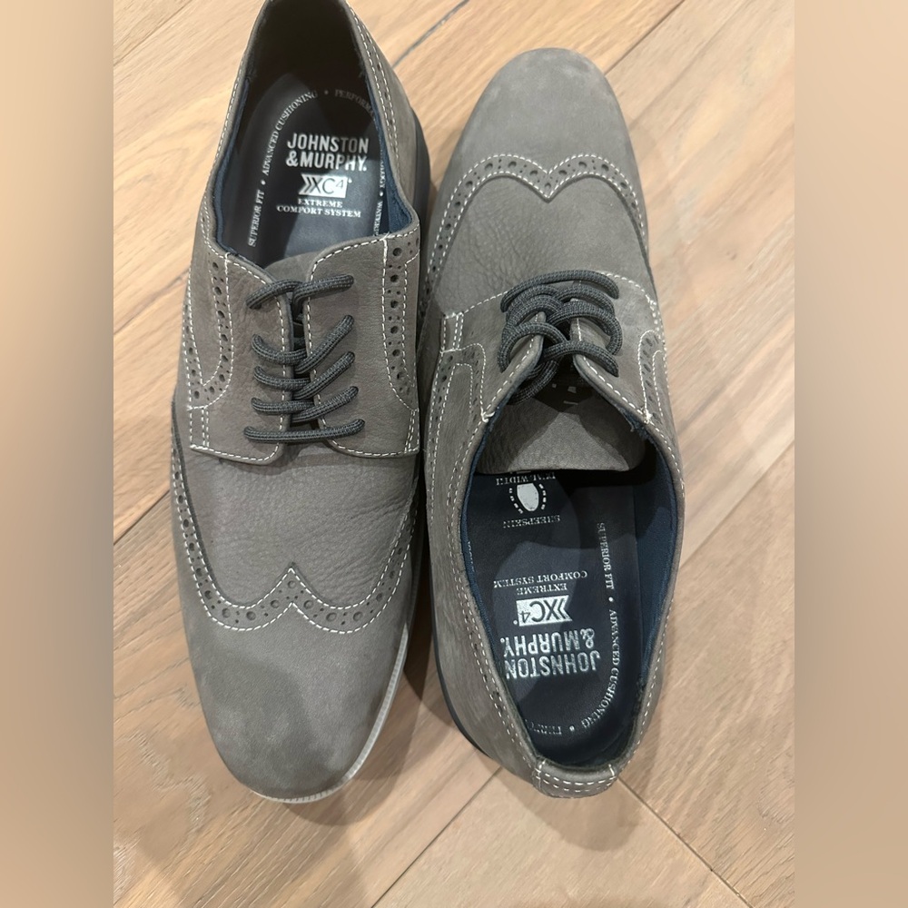 Johnston & Murphy Charcoal wing tip shoes
